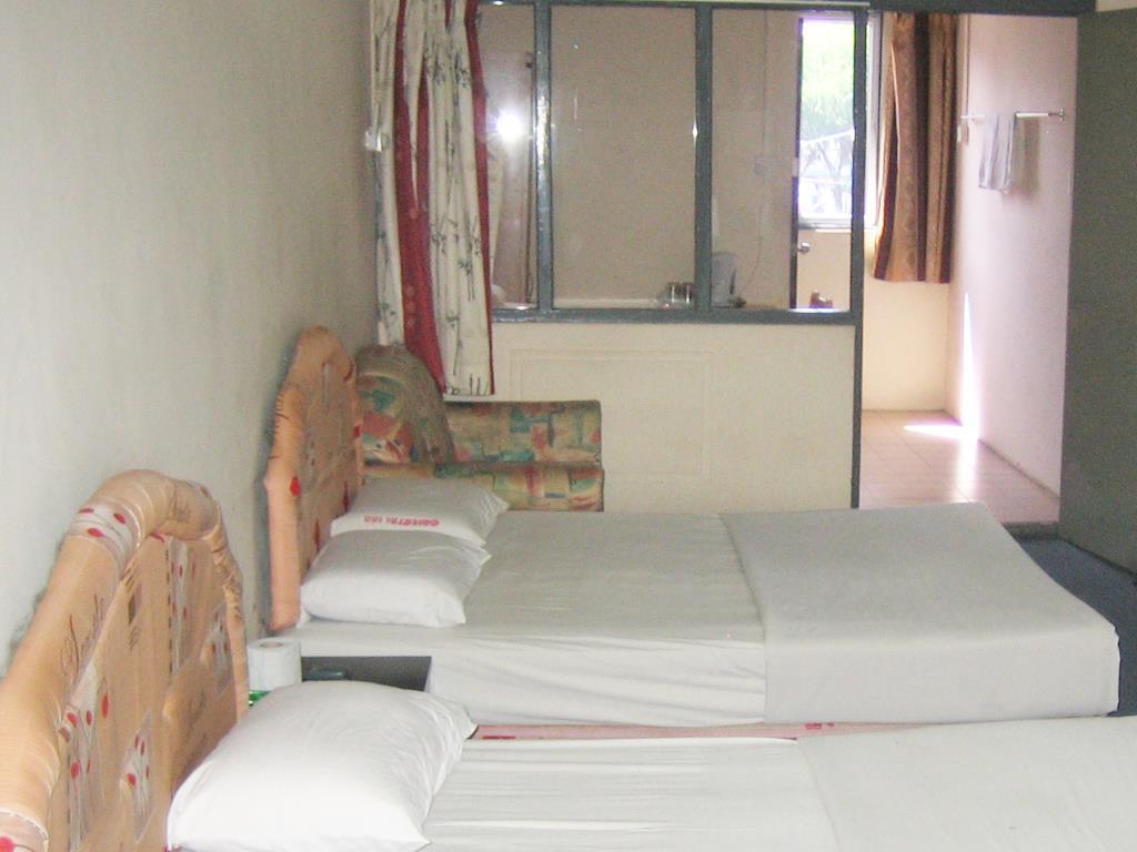 Oriental Inn Кучинг Экстерьер фото
